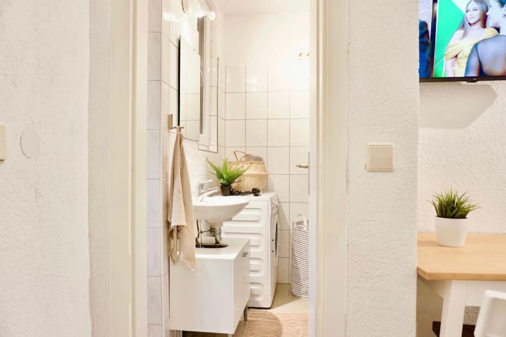 Gemutliches Kleines Studio-Apartment In Top Lage Nahe Karlsruhe Innenstadt Mit Klimaanlage Extérieur photo