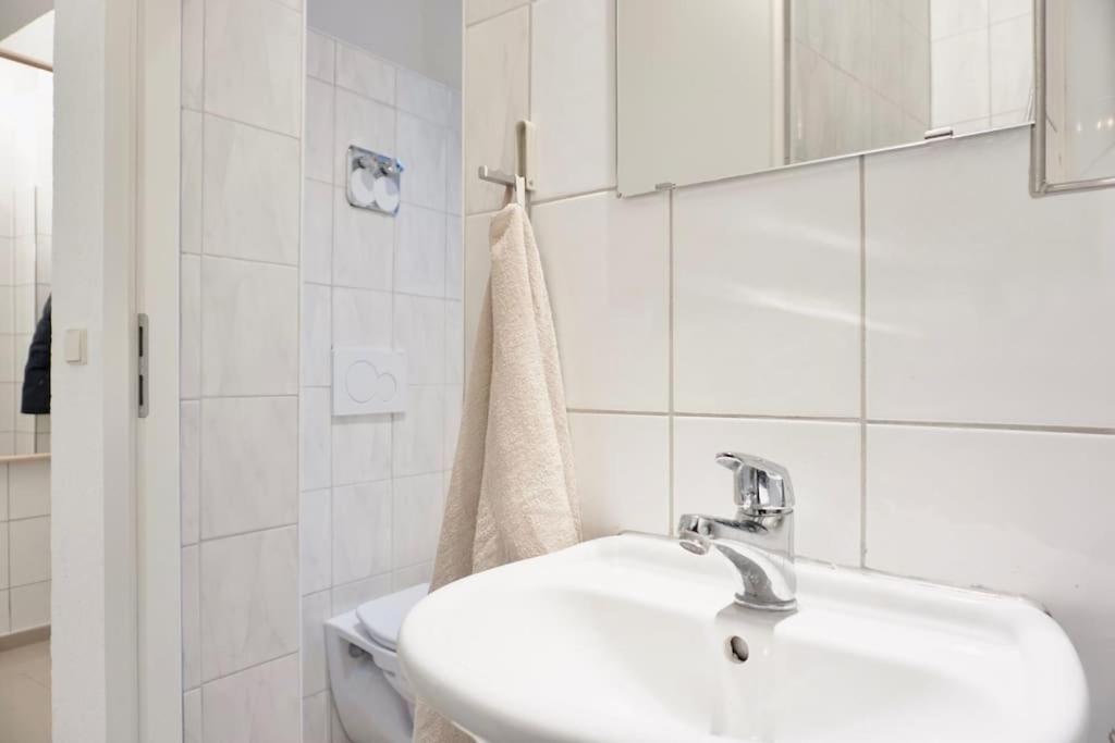 Gemutliches Kleines Studio-Apartment In Top Lage Nahe Karlsruhe Innenstadt Mit Klimaanlage Extérieur photo