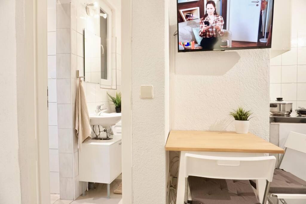 Gemutliches Kleines Studio-Apartment In Top Lage Nahe Karlsruhe Innenstadt Mit Klimaanlage Extérieur photo